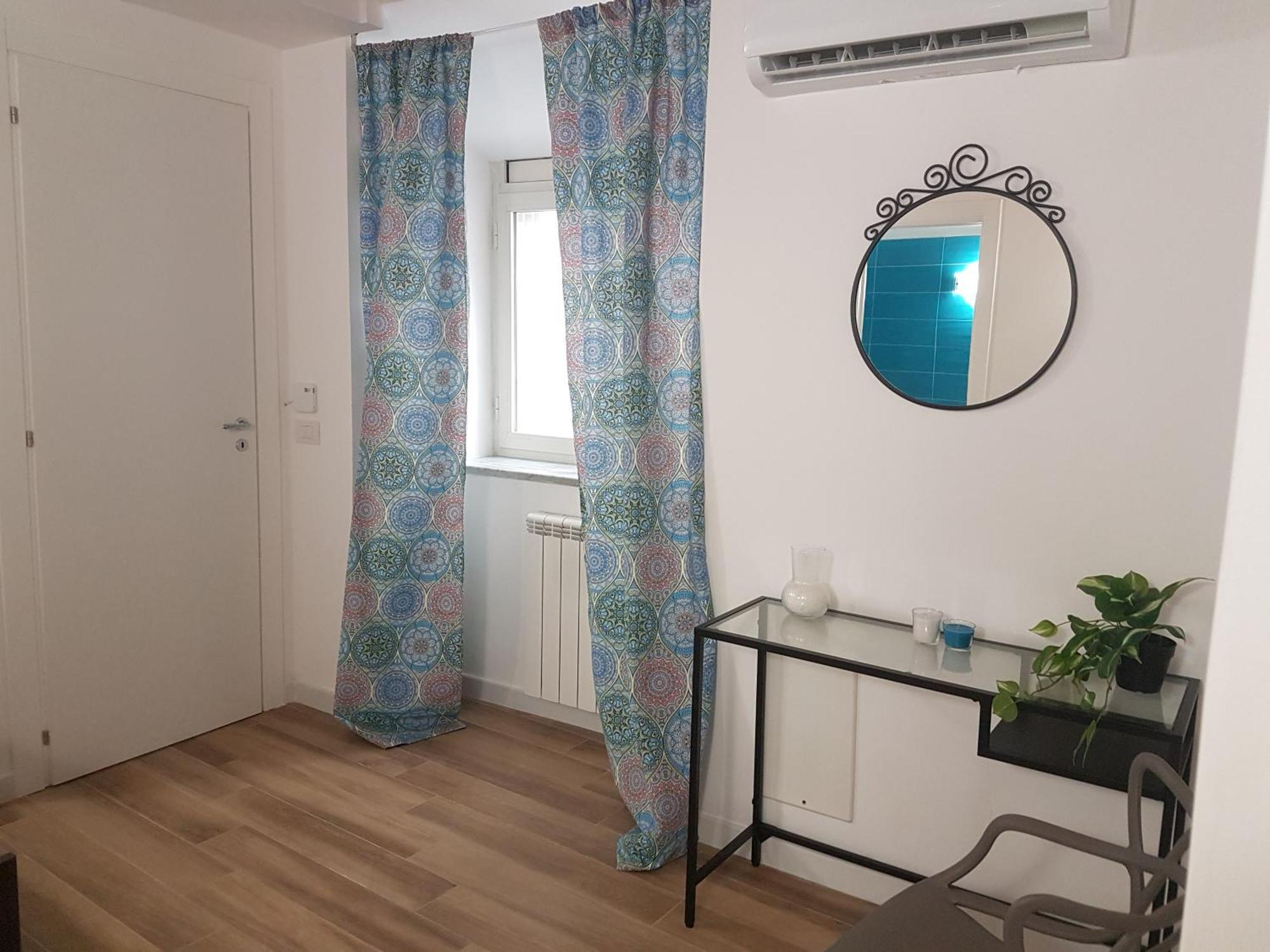 Rega Holiday House Naples Bilik gambar